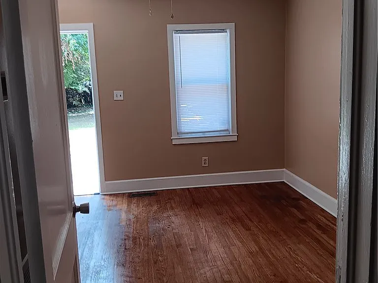 2123 Elvira St #B — Photo 14