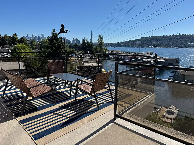 2714 Fairview Ave E #501 — Photo 14