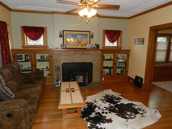 5th image of 901 West St