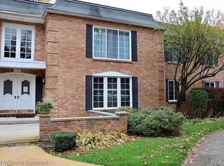 1750 Tiverton Rd UNIT 25, Bloomfield Hills, MI 48304