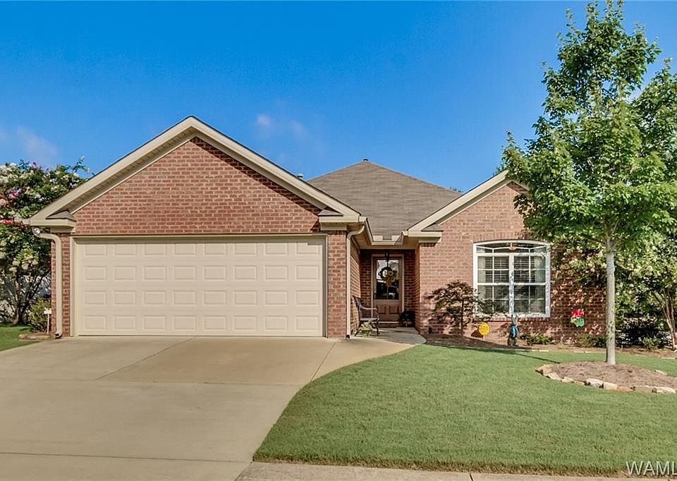 1st image of 893 Weatherby Dr