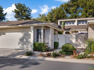 958 Prestwick Ct, Vista, CA 92081
