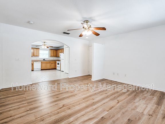 3rd image of 204 Gerrish St APT A