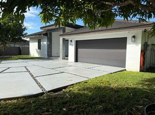 19120 SW 127th Pl, Miami, FL 33177