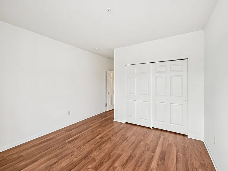 Spring Creek Apartments — Photo 139
