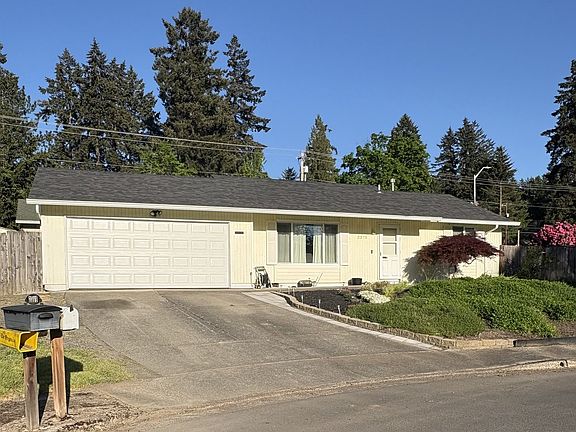 3rd image of 2375 SE Washington Ct