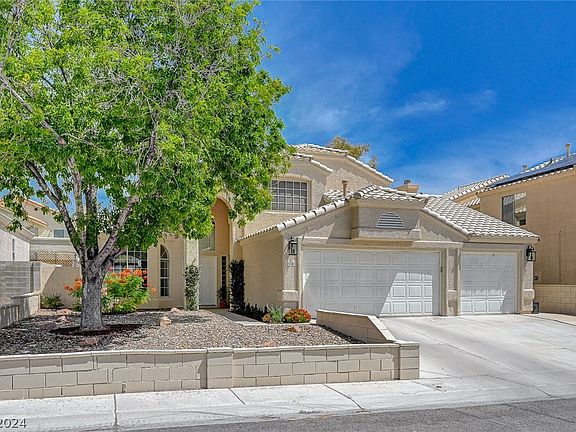 2nd image of 1530 Mesa Blanca Way