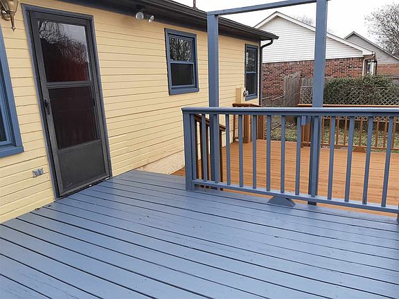 3rd image of 2218 Villaret Dr SW