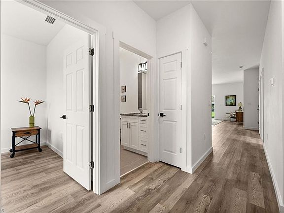 4th image of 4807/4809 Jordan AVE S