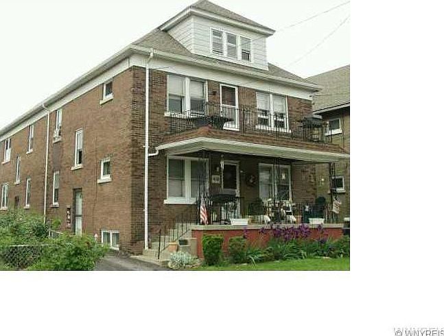 1st image of 410 Skillen St