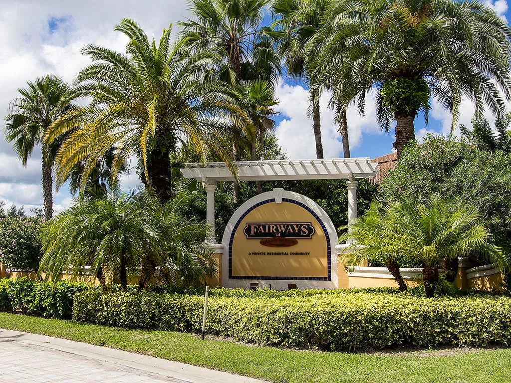 Fairways is a gated community conveniently located near everything - 5095 Fairways Cir #I204