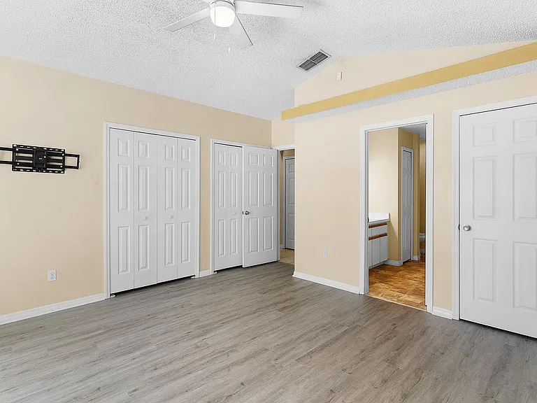 40045 Palm St — Photo 33
