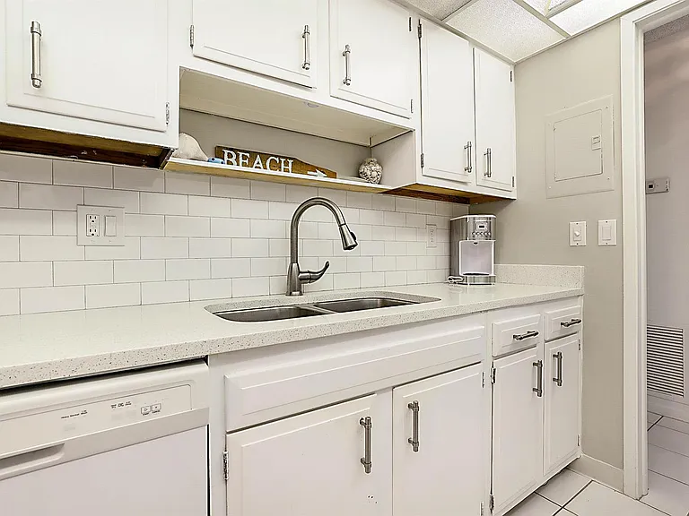 2121 N Ocean Blvd #407W — Photo 16