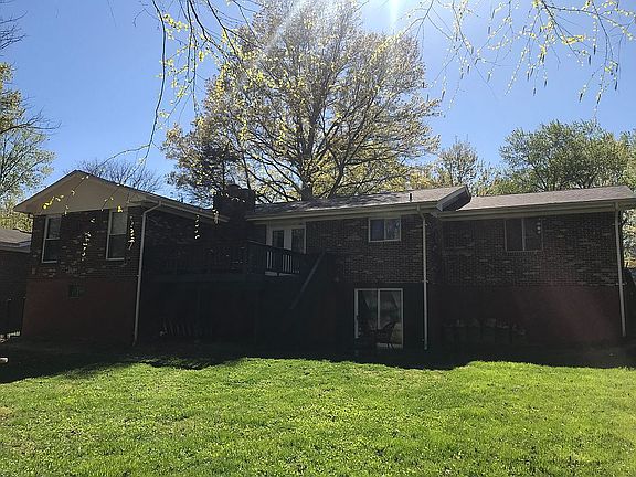 2nd image of 311 Cherry Hill Dr