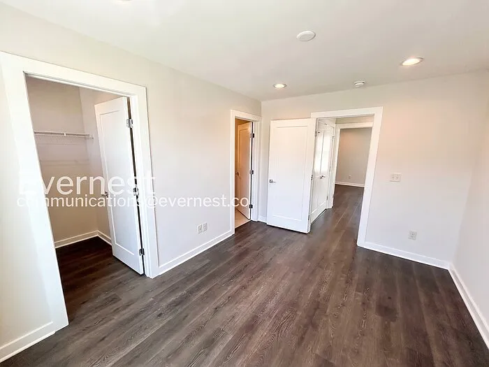 200 Jeffries Way — Photo 13