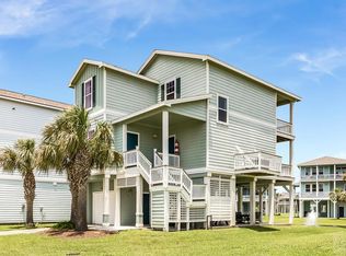 4135 King Rail Cir, Galveston, TX 77554