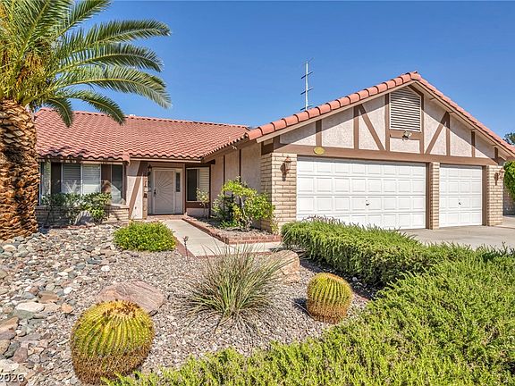 4th image of 1605 Brocado Ln