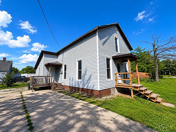 2nd image of 709 Atwater St