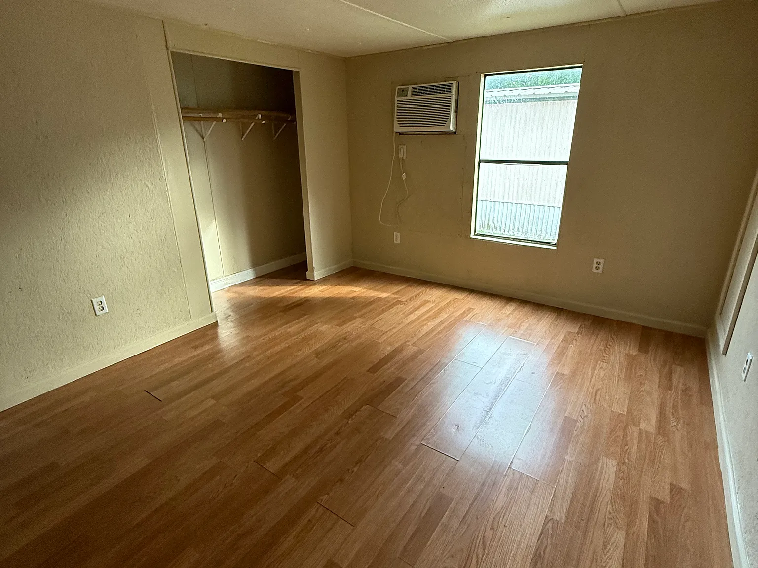 2 bed, 770 sqft, $1,050 — Photo 4