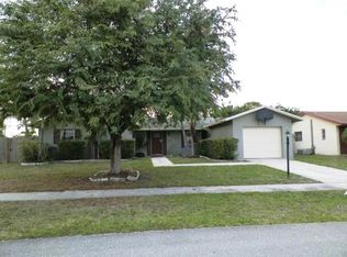 10827 Winding Creek Way, Boca Raton, FL 33428