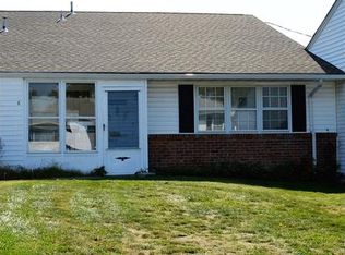 6 Montana Ct, Matawan, NJ 07747