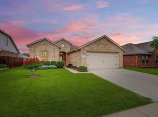429 Foxcraft Dr, Fort Worth, TX 76131