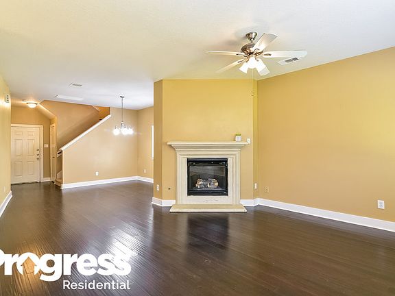 2nd image of 10750 Cobblecreek Way