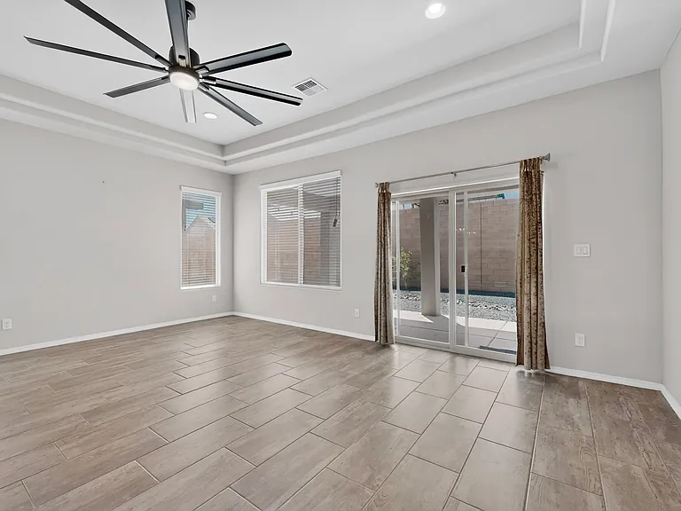 4276 Crowned Eagle Loop NE — Photo 2