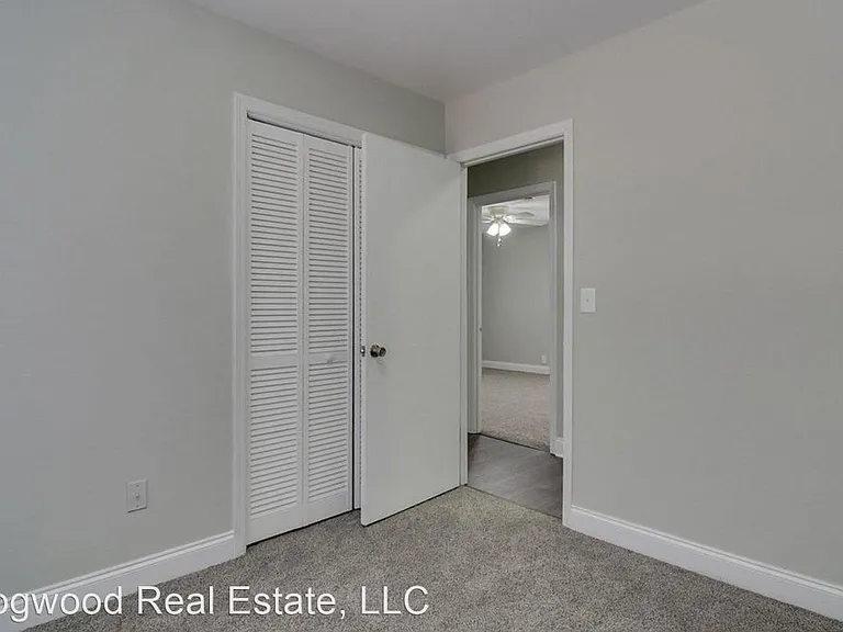 3590 Westhampton Dr — Photo 30