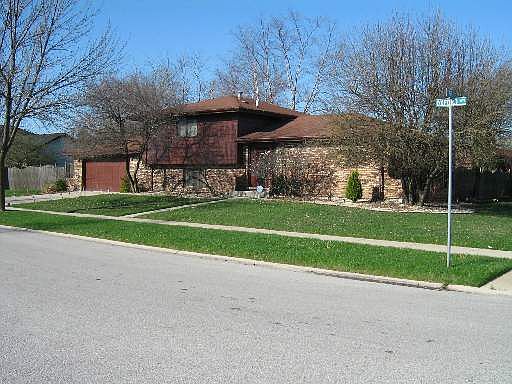 1st image of 654 S Oxford Ave