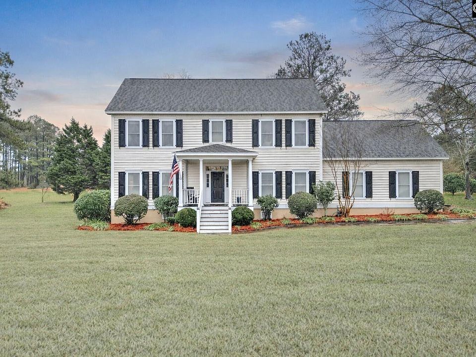 1st image of 1480 Country Club Cir