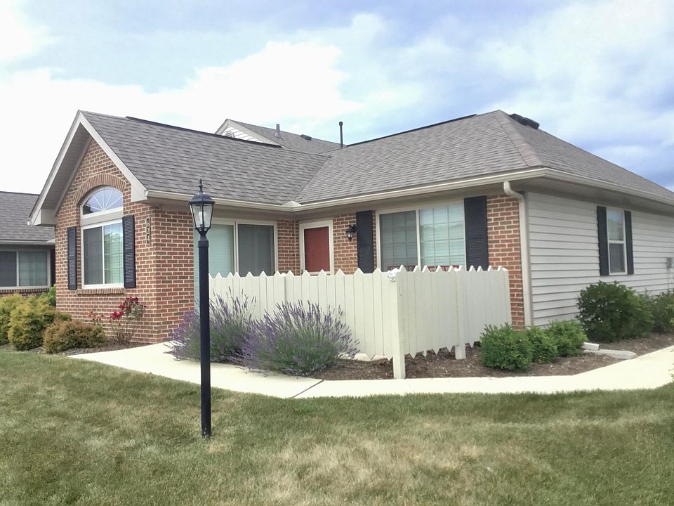 1st image of 624 Monticello Ct