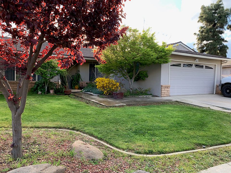 2nd image of 4081 N Barcus Ave