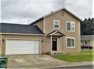 621 Arteaga Cir, Grandview, WA