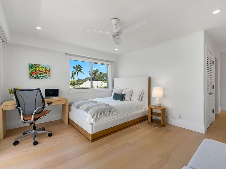 896 Mokulua Dr — Photo 36