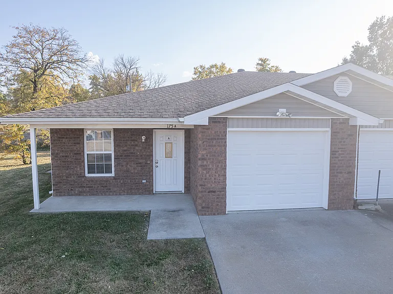 145 Rylee Cir #C — Photo 1