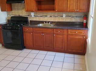 163 Taylor St APT 3G, Orange, NJ 07050
