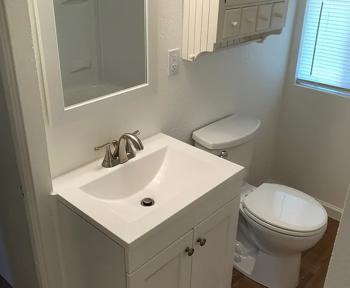 4409 W Eisenhower Blvd #8 — Photo 8