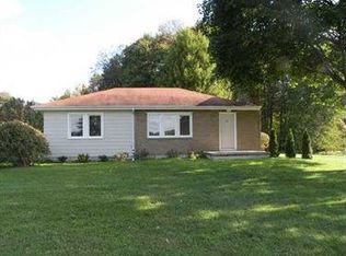 544 Courtney Mill Rd, Grove City, PA 16127