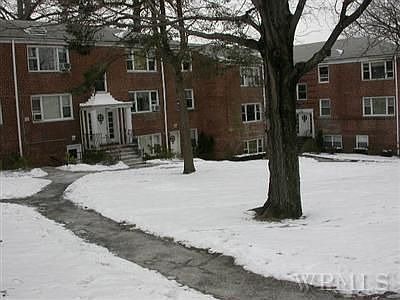 1st image of 2 Soundview Ave #A1g