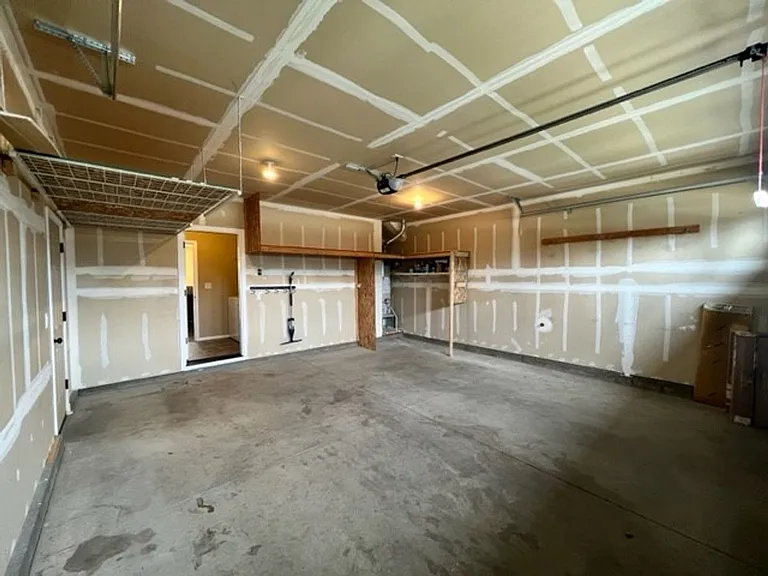 19701 Aspen Meadows Dr — Photo 17