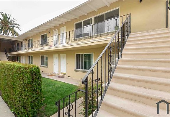 5th image of 1218 Armacost Ave #4