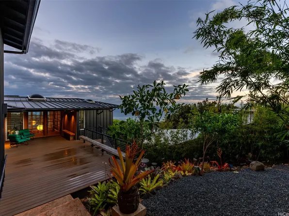 1989 Halekoa Dr, Honolulu, HI 96821