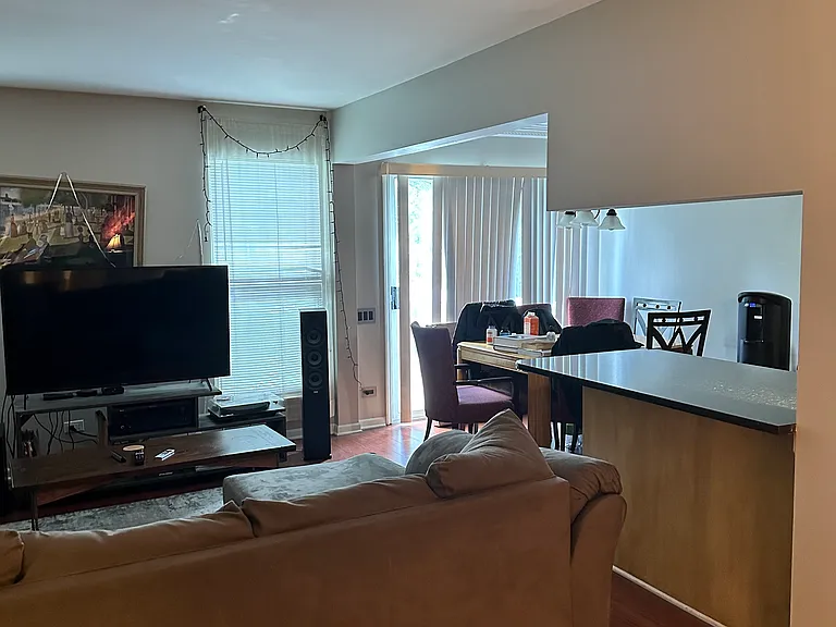 231 Half Moon Cir — Photo 13