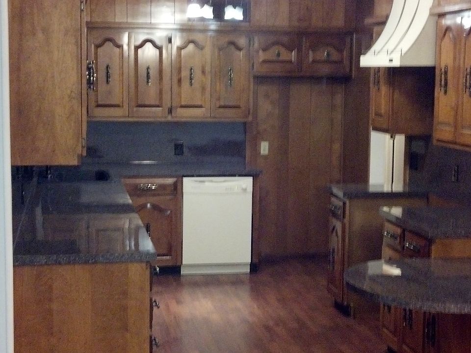 1st image of 508 NW Avenue I