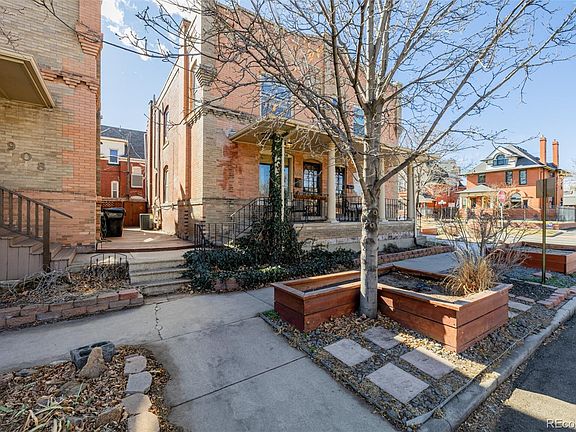 3rd image of 1904 E 22nd Avenue