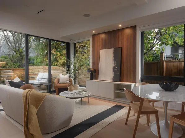 275 W 17th Ave #1, Vancouver, BC V5Y 1Z9