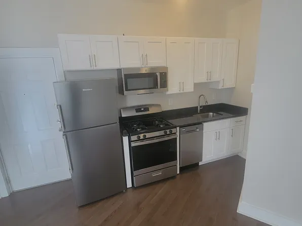 303 Pacific Avenue image 2 of 11