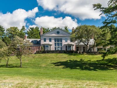 188 Round Hill Rd, Greenwich, CT, 06831