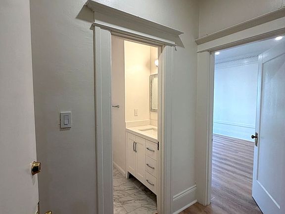 2nd image of 673 Oak St #1